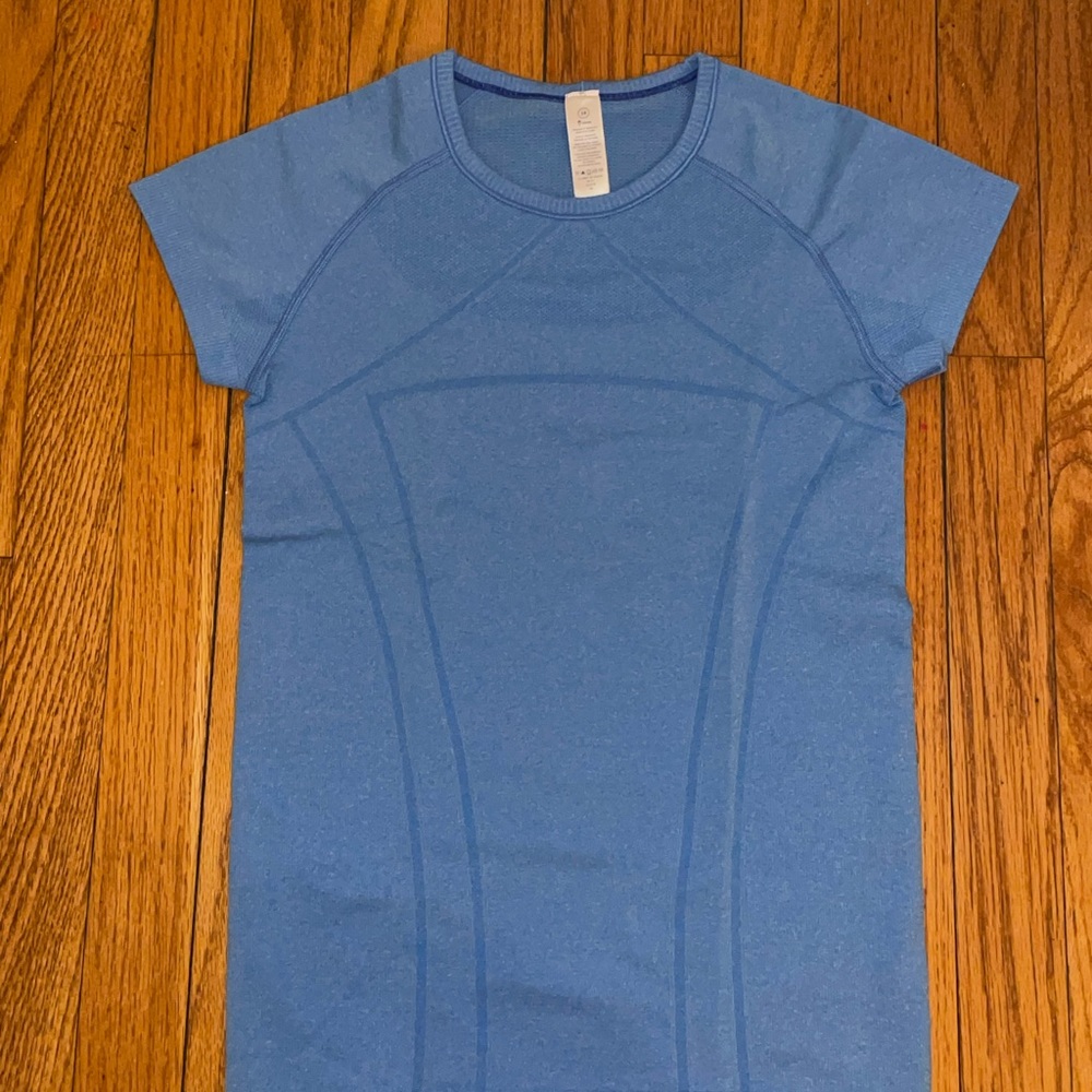 Ivivva top